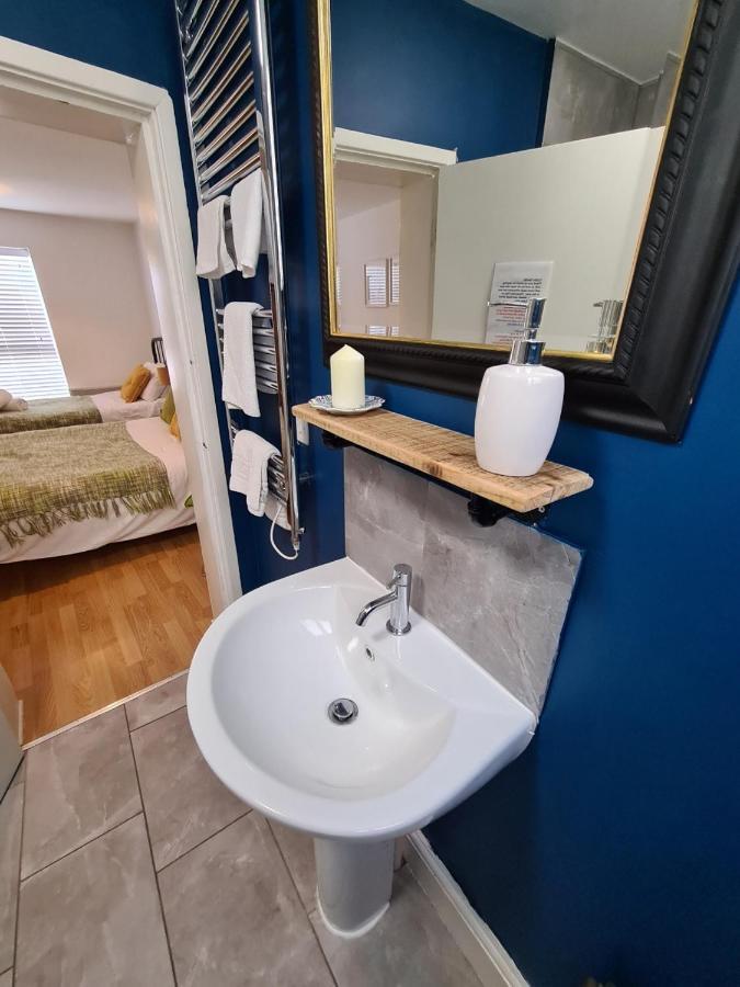 Coopers, Ground Floor Apartment With 2 Bedrooms And 2 Bathrooms Within A Georgian Listed Building Burton-upon-Trent Exterior foto
