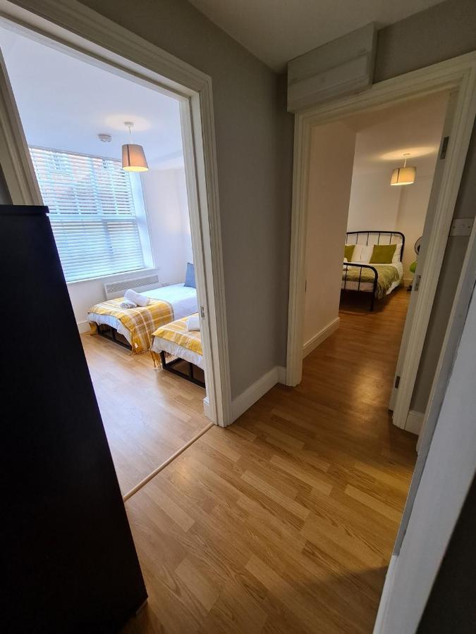 Coopers, Ground Floor Apartment With 2 Bedrooms And 2 Bathrooms Within A Georgian Listed Building Burton-upon-Trent Exterior foto