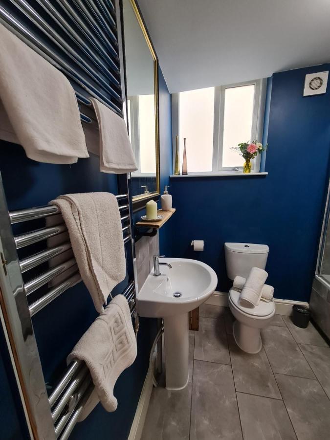 Coopers, Ground Floor Apartment With 2 Bedrooms And 2 Bathrooms Within A Georgian Listed Building Burton-upon-Trent Exterior foto